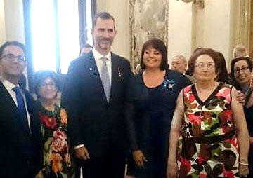 Naca Prez de Tudela, presidenta de AELIP, recibe la condecoracin de la Orden del Mrito Civil